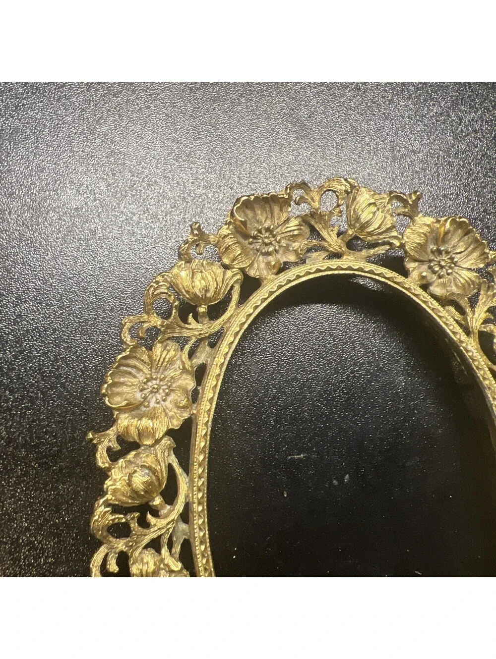 Vintage Matson 24K Gold Plated Oval Picture Frame 6